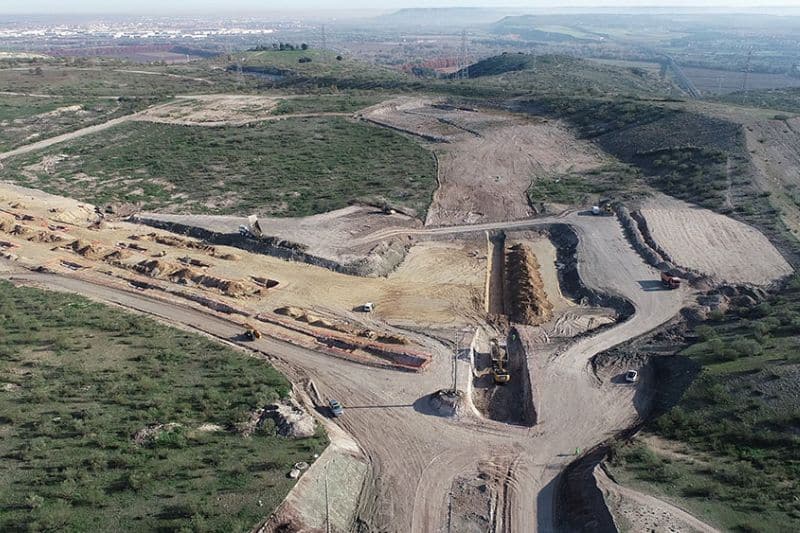 Obras de urbanización de la primera etapa de ejecución del desarrollo de Los Cerros (fuente: Junta de Compensación de Los Cerros).