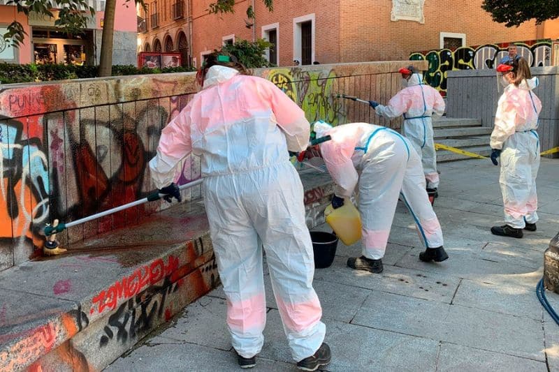 Campaña antigrafiti del Servicio de Limpieza Urgente del Ayuntamiento de Madrid (fuente: Ayuntamiento de Madrid).