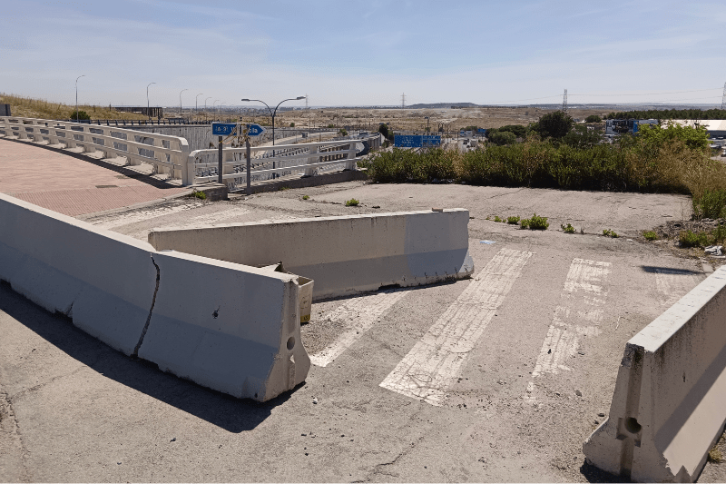 Inicio de acceso a la A-3 dirección Valencia desde la rotonda elevada de Los Berrocales (fuente: Nuevo Sureste).
