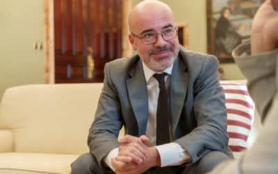 Martín, delegado del Gobierno en Madrid: «Estudiamos instalar más pantallas acústicas en la A-3»