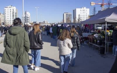 El mercadillo de El Cañaveral ya es una realidad