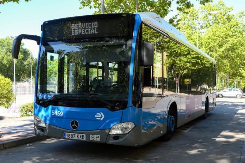 Desvíos de autobús por la cabalgata de Villa de Vallecas desde el Ensanche
