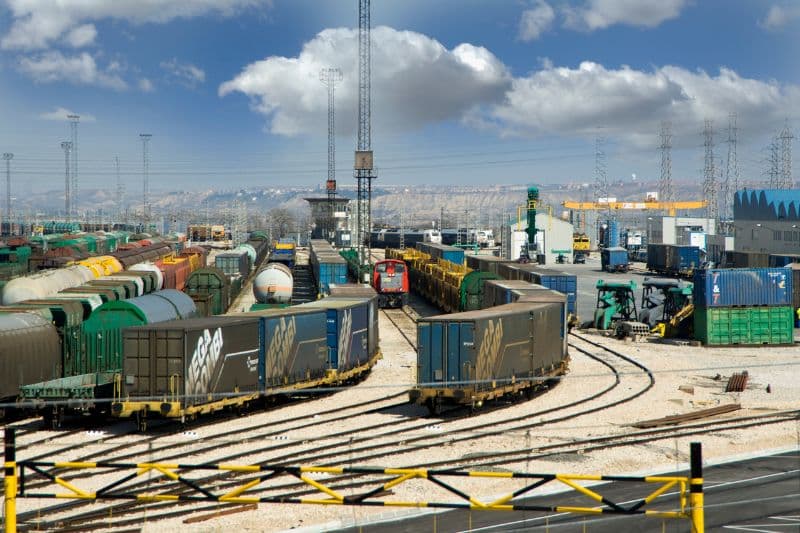 Adif arrienda parte de la estación intermodal de Vicálvaro para la gestión logística de contenedores
