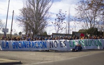 El sureste de Madrid marcha contra la incineradora de Valdemingómez