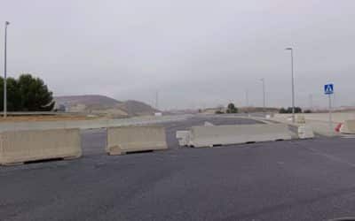 Una rotonda para abrir los puentes de Los Berrocales sobre la M-45