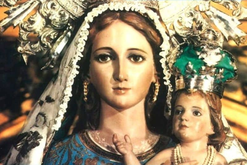Estatua de la Virgen de la Torre de la parroquia de San Pedro Ad Víncula (fuente: Parroquia de San Pedro Ad Víncula)