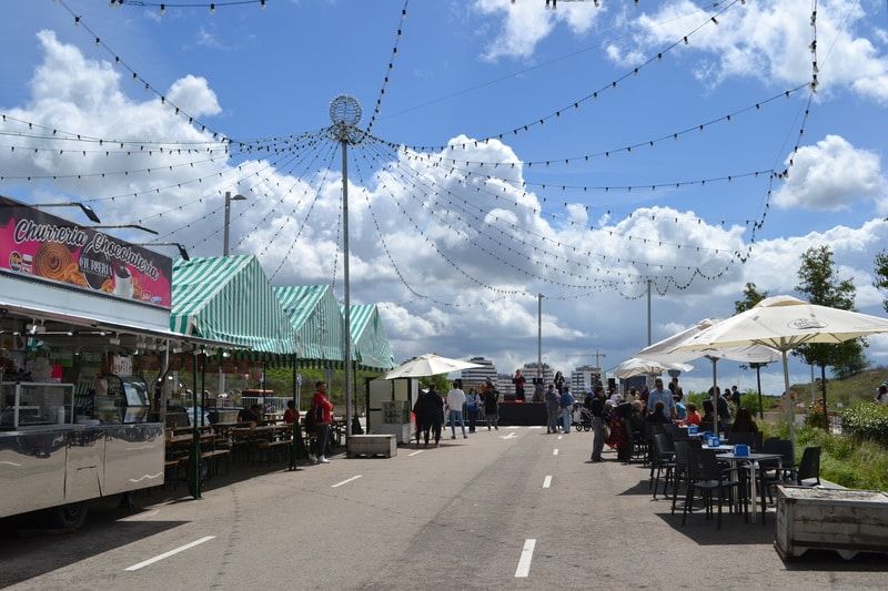 El Cañaveral despide su I Feria Andaluza entre nubes y música
